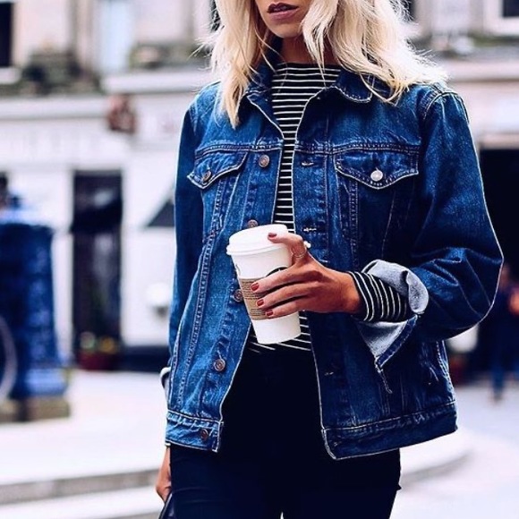 Levi’s trucker jacket in dark rinse size XS - Picture 9 of 10